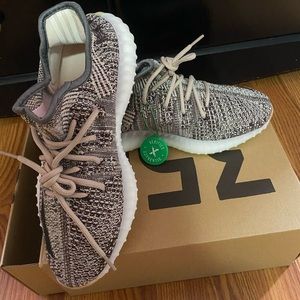 Adidas yezzy boost v2